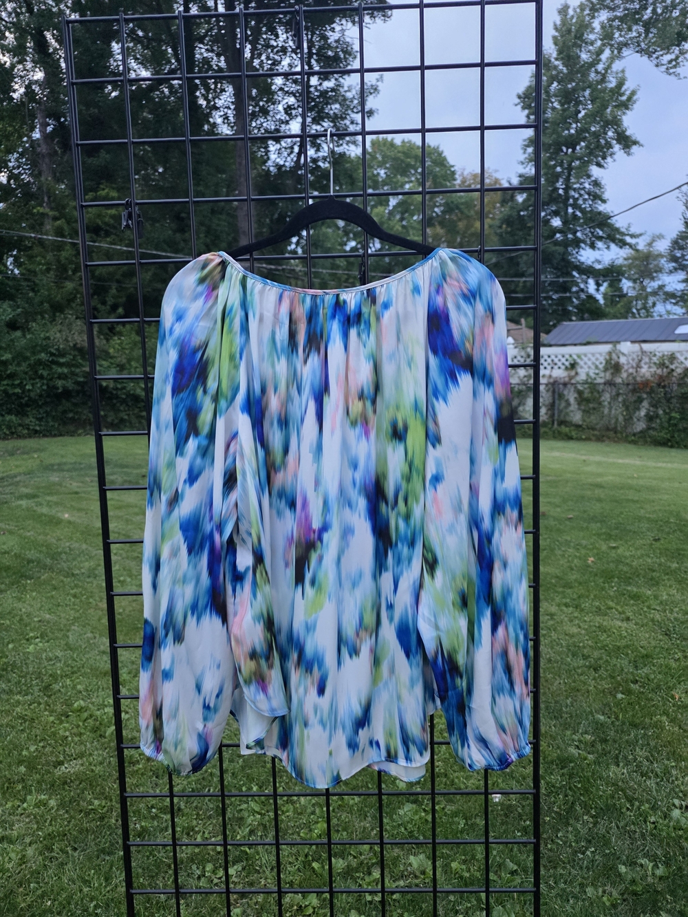 Jennifer Lopez Multicolor Watercolor Tie-Neck Blouse - Picture 2 of 3